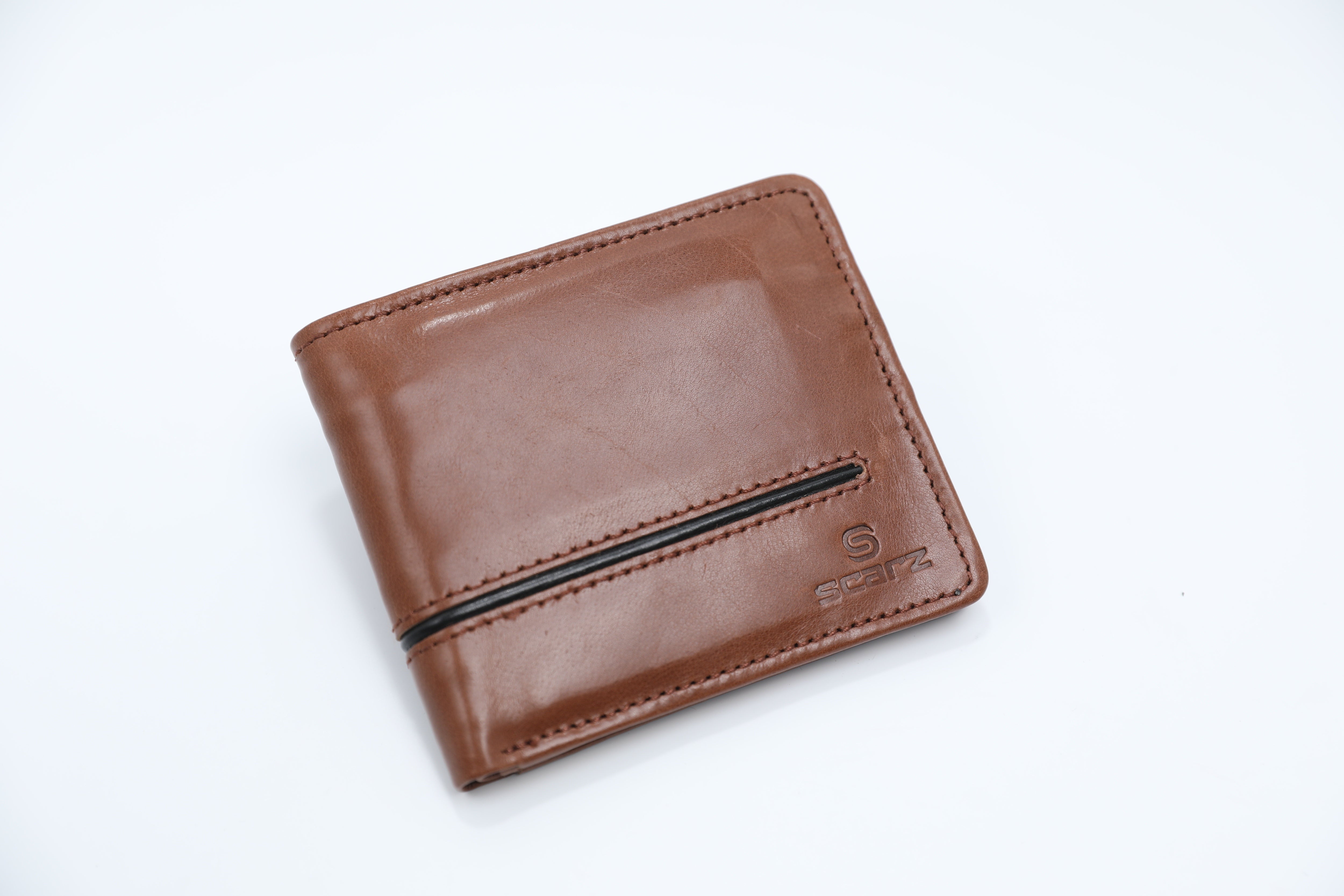 Modern Men’s Leather Wallet – Compact Slim Bifold Design